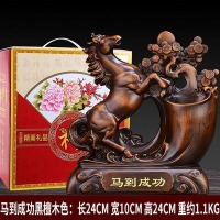 办公桌笔筒创意家居摆件礼品马到成功工艺品笔筒